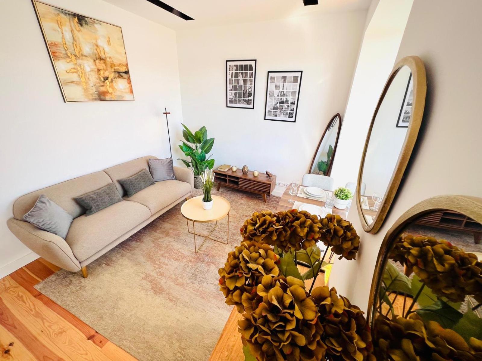 Apartment Morais A Stylish Flat For A Memorable Lissabon