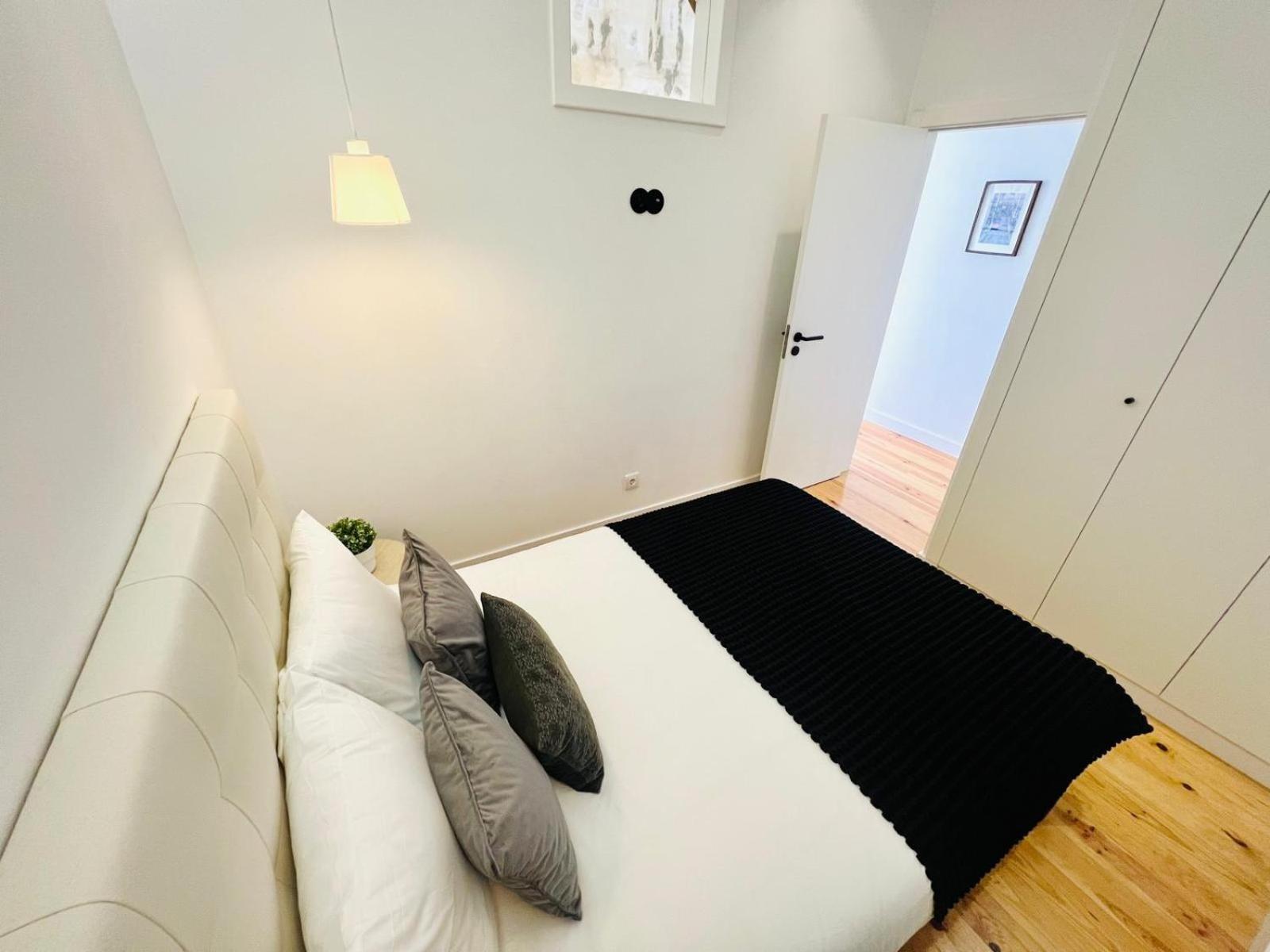 Morais A Stylish Flat For A Memorable Apartment Lissabon